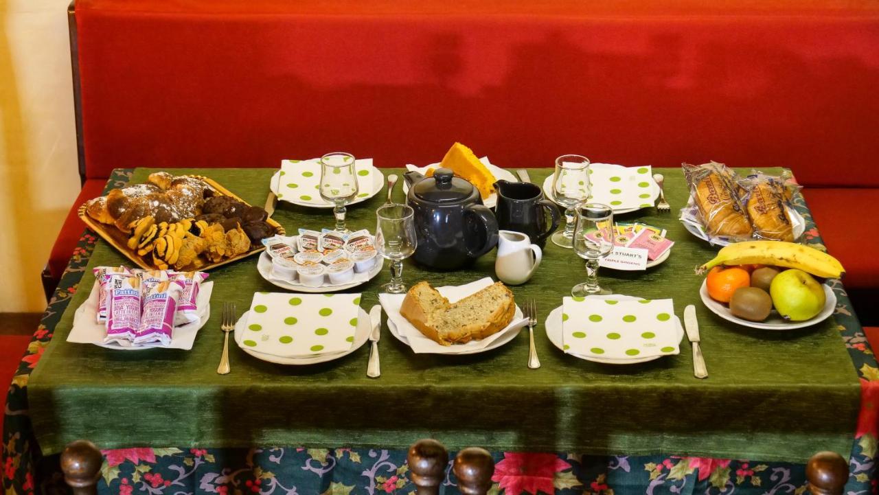 Hotel Ristorante La Nuova Fattoria Карзоли Экстерьер фото