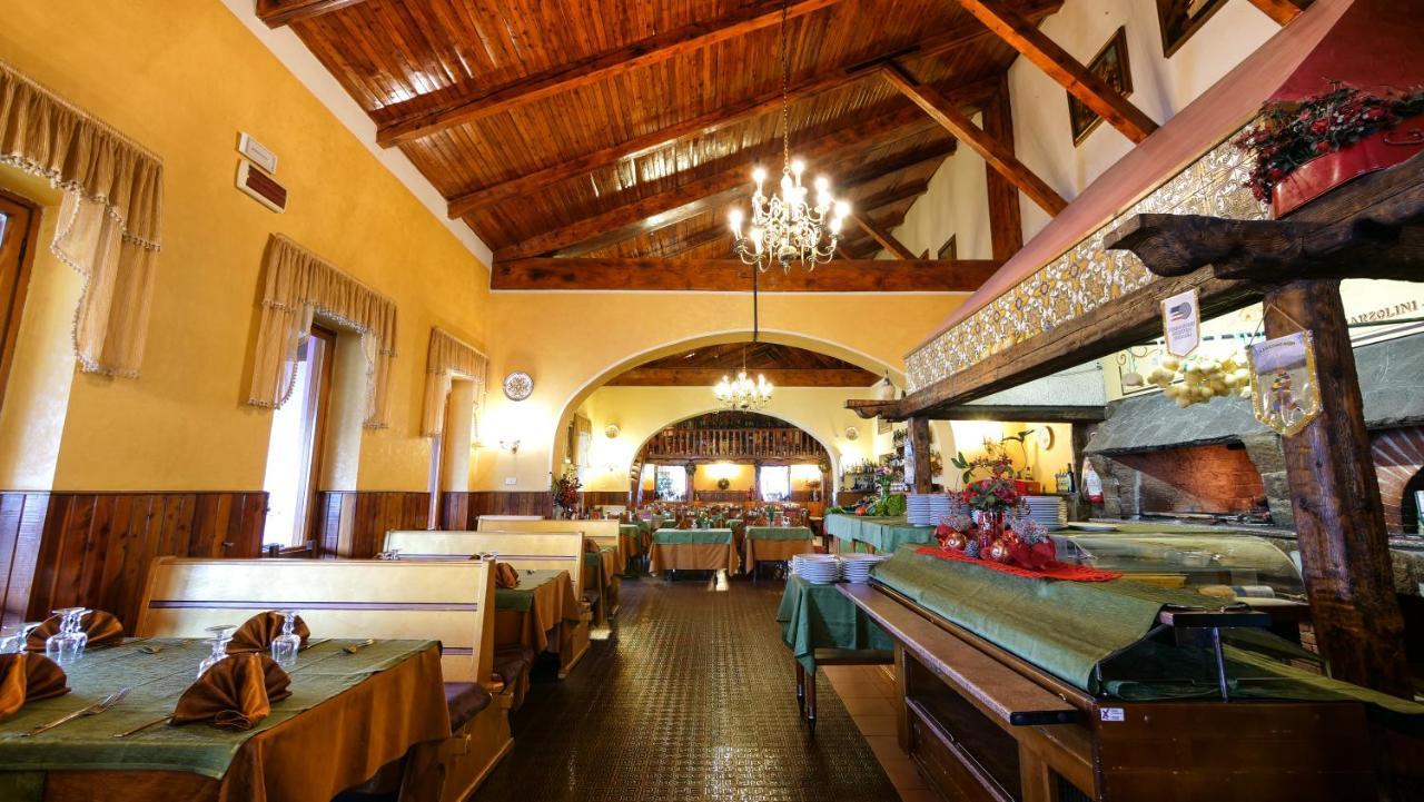 Hotel Ristorante La Nuova Fattoria Карзоли Экстерьер фото